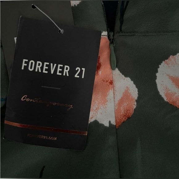 💕3 FOR $15💕 NWT FOREVER 21 FLORAL LONG SLEEVE BLOUSE, SIZE S WOMEN’S - Picture 6 of 8